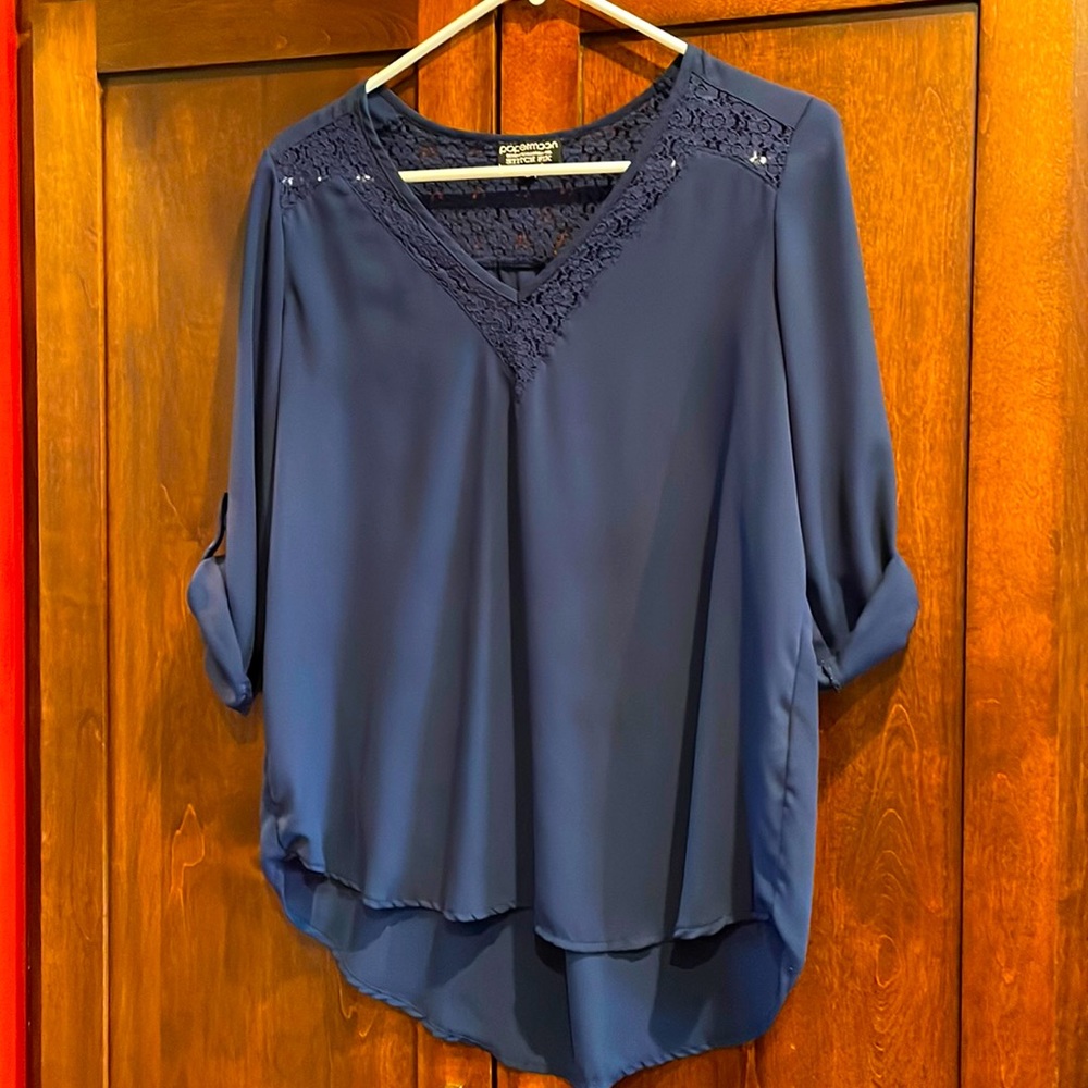 Women’s papermoon navy blouse